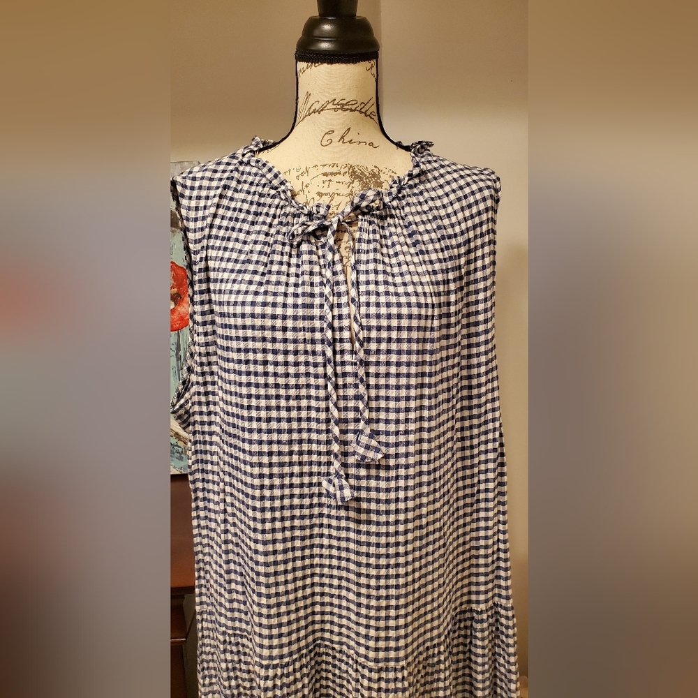 Maxstudio Women Sleeveless Blue And White Square print Dress Size 3X - Picture 4 of 7